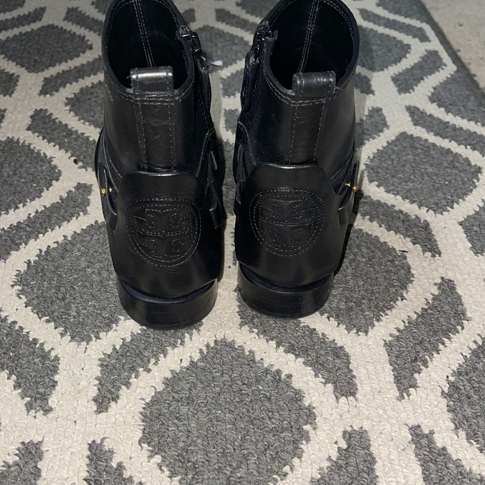 Tory Burch Boots WORN 1 TIME